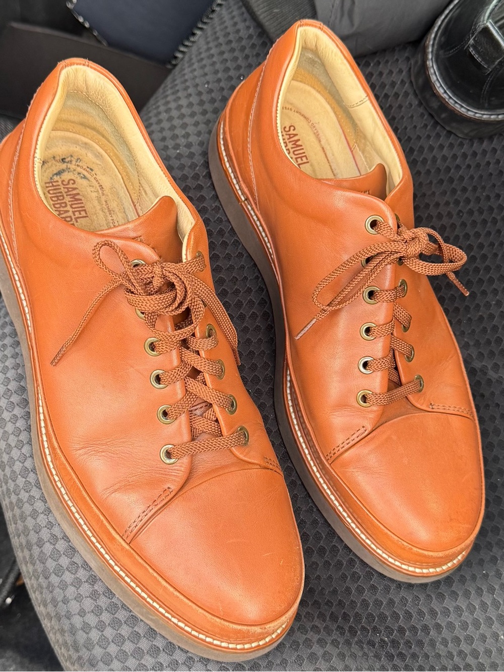 Samuel Hubbard Men’s Tan Leather Lace-Up Slip-On Loafer